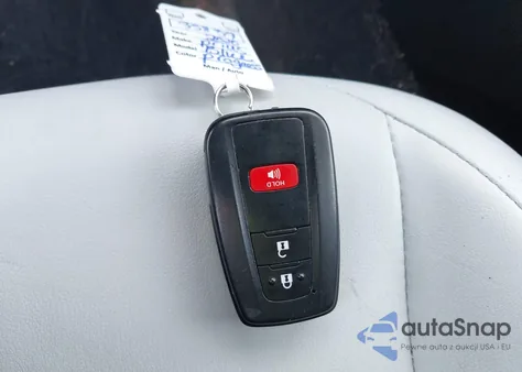 2020 Toyota Prius Xle Awd-E from USA, damaged, VIN JTDL9RFU1L3017393